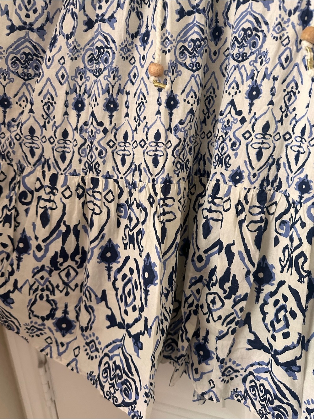 Jessica Simpson Blue & White Floral Peasant Dress - Picture 4 of 7
